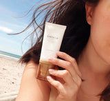 Skin1004 - Protector Solar Ligero con Centella de Madagascar – Air-Fit Suncream Light SPF50+ PA++++ (50ml)